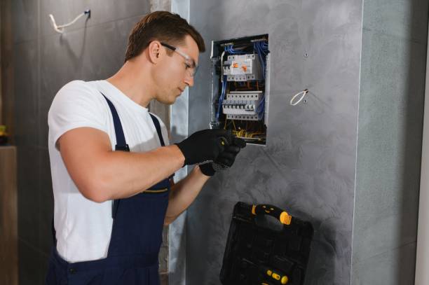 Best Affordable Emergency Electrician  in Russell, KY